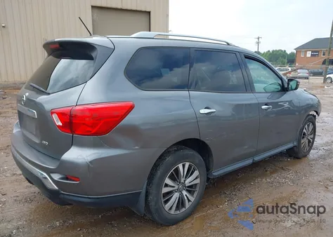 2018 Nissan Pathfinder S z USA, uszkodzony, nr VIN 5N1DR2MM3JC665020